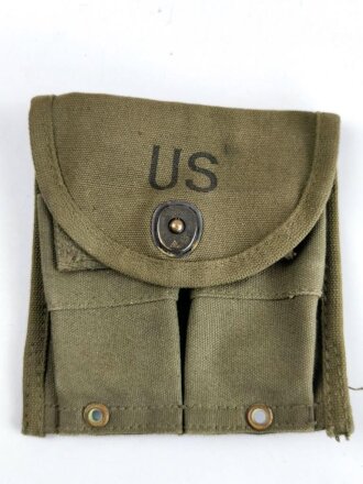 U.S.Army 1951 dated carbine magazine pouch , unused