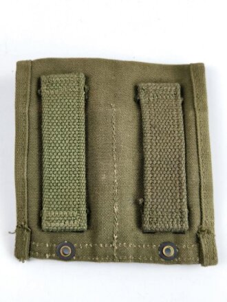 U.S.Army 1951 dated carbine magazine pouch , unused