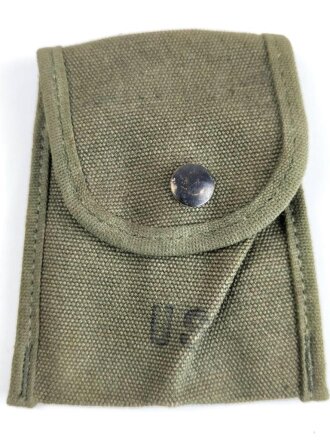 U.S.model 1956 compass or bandage pouch, 2nd pattern. Unused