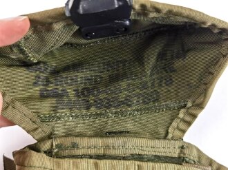 U.S.Army 1968 dated 20 round magazine pouch, Nylon, unused