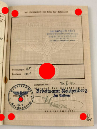 Arbeitsbuch für eines Prokurist bei einer Versicherung in Reichenberg, datiert 1942