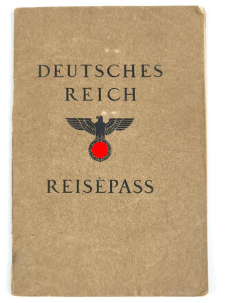 Deutsches Reich, Reisepass eines Ehepaares aus Königsberg, datiert 1938