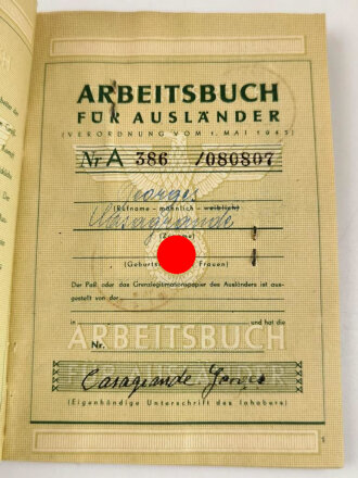 Arbeitsbuch für Ausländer eines Mannes aus Frankreich der als Mechaniker beim Postsparkassenamt arbeitete, datiert 1943