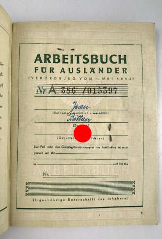 Arbeitsbuch für Ausländer eines Mannes aus...