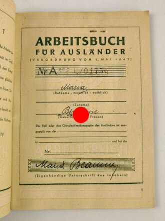 Arbeitsbuch für Ausländer einer Frau aus Frankreich die als Buchhalterin in Wien bei der Länderbank arbeitete, datiert 1944