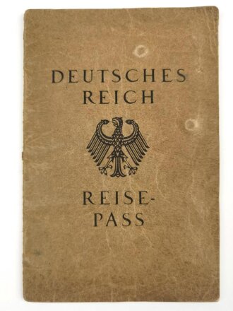 Deutsches Reich, Reisepass eines Mannes aus Friesack, datiert 1930