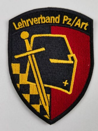 Schweiz, Ärmelabzeichen " Lehrverband Pz/ Art " Rückseitig mit Kleberesten