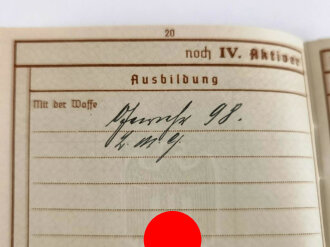 Wehrpaß Heer, ausgestellt 26. Februar 1937