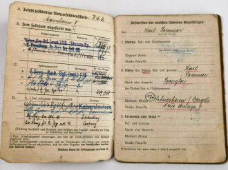 Soldbuch Heer, ausgestellt 17.2.43 bei Stamm .Kp. Gren. Ers. Btl ( mot) 118 als Grenadier