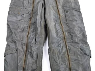 U.S. Air Force Trousers, Flying Intermediate Type A-IID. Size 40, unused, leicht angeschmutzt