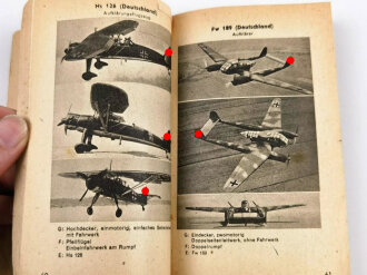 "Deutsche, Italienische, Britisch - Amerikanische Kriegsflugzeuge" Ansprache, Erkennen, Bewaffnung usw. Stand Sommer 1942. Kleinformat, abgegriffen