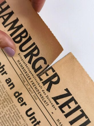 Hamburger Zeitung, Nr 98 vom 27. April 1945, "Wachsame Abwehr an der Unterelbe" 1 Seite