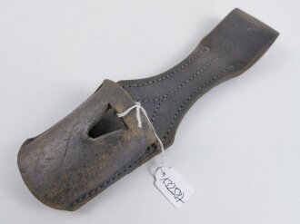 1.Weltkrieg, Koppelschuh zum Seitengewehr M98/05 . getragenes Stück