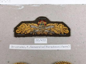 Ungarn, Sammlung Effekten General Volksarmee,  jeweils auf Karton befestigt