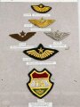 Ungarn, Sammlung Abzeichen zum Thema Luftwaffe,  jeweils auf Karton befestigt