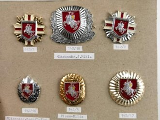 Weissrussland / Belarus , Sammlung Effekten zum Thema Polizei , jeweils auf Karton befestigt