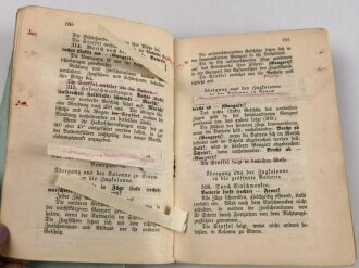 D.V. 61 "Exerzier-Reglement für die Feldartillerie" datiert 1907, 248 Seiten, DIN A6, stark gebraucht 