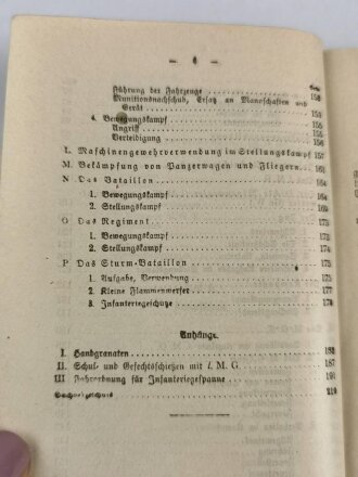 1.Weltkrieg "Ausbildungsvorschrift für die Fußtruppen im Kriege (A. V. F.)" datiert 1918, 230 Seiten, DIN A6