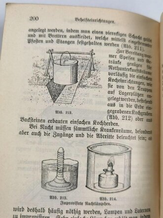 "Leitfaden für den Unterricht der freiwilligen Krankenträger (Sanitäts-Kolonnen)" datiert 1902, 231 Seiten, DIN A6