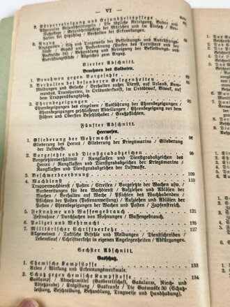 "Der Dienstunterricht im Heere, Ausgabe für den Schützen der Schützenkompanie" Jahrgang 1941, 332 Seiten