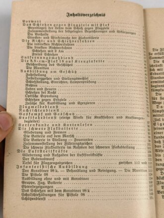 "Handbuch für den Flakartilleristen - Der Kanonier" datiert 1936, 154 Seiten