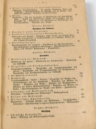 "Der Dienstunterricht im Heere, Ausgabe für den Panzerabwehrschützen" datiert 1940, 378 Seiten