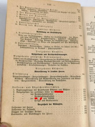 "Der Dienstunterricht im Heere, Ausgabe für den Panzerabwehrschützen" datiert 1940, 378 Seiten