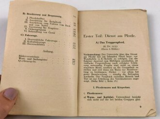 "Leitfaden - Dienst am Pferde, Reiten, Fahren, Beschirrung und Bespannung" datiert 1944, 317 Seiten, DIN A6