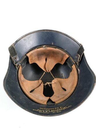 Stahlhelm Luftschutz. In allen Teilen Original, ungereinigtes Stück