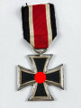 Eisernes Kreuz 2. Klasse 1939 am Band, sehr guter Zustand, Hakenkreuz mit voller Schwärzung