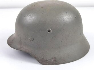 Stahlhelmglocke Wehrmacht Modell 1940.  Hersteller NS 64...