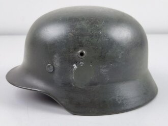 Heer, Stahlhelm Modell 1935. Während des Krieges mit...