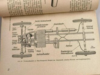 "Der Soldat als Kraftfahrer - Leitfaden für die Fahrschulausbildung", datiert 1942, 280 Seiten, DIN A6