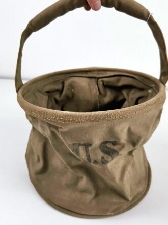 U.S. Army, 1943 dated water bucket, folding. Khaki. used