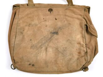 U.S. Army, 1942 dated mussette bag, used