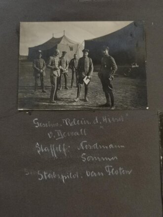 1.Weltkrieg, 278 Fotos aug grossformatigen Blättern 35 x 50cm eines Angehörigen der Fliegertruppe in Russland 1916 , Türkei, Metz 1917, Champagne 1917, Sedan . Grenzschutz Flieger Abteilung 429 in 1919