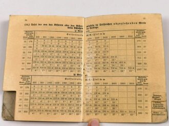 D 126/1 "Schußtafel für das Schießen mit M.G. 34 auf M.G.-Lafette 34", datiert 1937, 80 Seiten, DIN A6, stark gebraucht