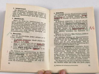 "Richtlinien für die Versorgung Verwundeter in den vorderen Sanitäts-Einrichtungen, 120 Seiten, datiert 1940, DIN A6