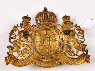 Bayern, Emblem für eine Pickelhaube für Offiziere, golden , Abstand der Gewindestangen 73mm