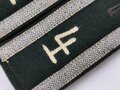 Heer, Paar frühe Schulterklappen für einen Unteroffizier im Infanterie Regiment 4, sehr guter Zustand