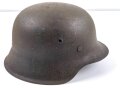 Stahlhelmglocke Wehrmacht Modell 1942. Originallack, unschlau eingeölt. Der Ring und die Nieten original verbaut, Glockengrösse 64