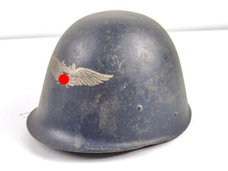 Stahlhelm Polen 2.Weltkrieg, als Luftschutzhelm weiterverwendet. Originallack, guter Gesamtzustand