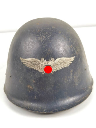 Stahlhelm Polen 2.Weltkrieg, als Luftschutzhelm weiterverwendet. Originallack, guter Gesamtzustand