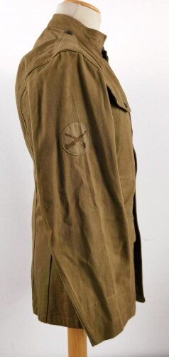 U.S. WWI AEF tunic, dated 1917. Soldier was a part of 80th Infantry Division , which saw heavy action in the Somme Offensive of 1918 and in the Meuse, Argonne area. Overseas twice.