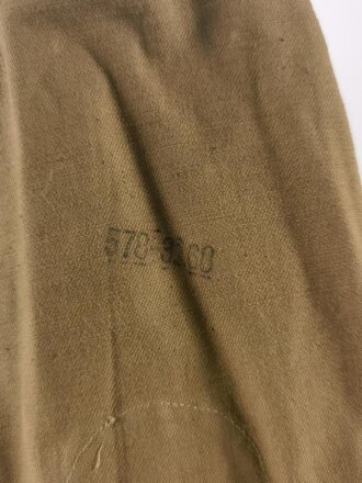 U.S. WWI AEF tunic, dated 1917. Soldier was a part of 80th Infantry Division , which saw heavy action in the Somme Offensive of 1918 and in the Meuse, Argonne area. Overseas twice.