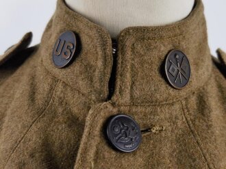 U.S. WWI AEF  tunic, soldier was member of the 6th Infantry Division, which went to France in July 1918 and saw combat mainly in the Vosges area