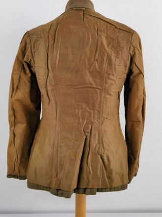 U.S. WWI AEF  tunic, soldier was member of the 27th Infantry Division, which had seen combat action in France, mainly  Meuse-Argonne (only the artillery), Ypres-Lys, Somme Offensive