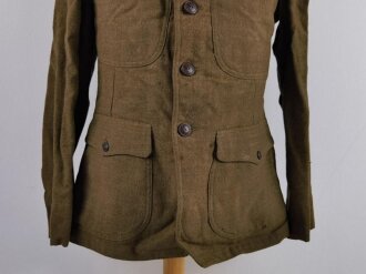 U.S. WWI AEF  tunic, soldier was member of the 27th Infantry Division, which had seen combat action in France, mainly  Meuse-Argonne (only the artillery), Ypres-Lys, Somme Offensive