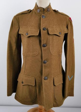 U.S. WWI AEF  tunic, soldier was member of the 86th Infantry Division, which has seen combat in the  Meuse–Argonne offensive. Once overseas, good condition