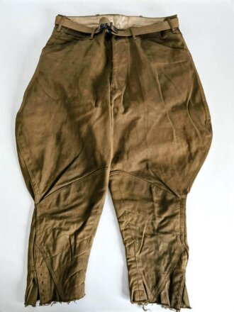 U.S. WWI AEF trousers with " Mills " service...